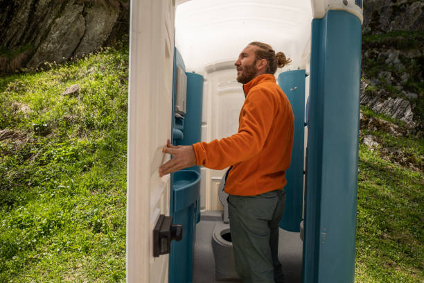 Best Portable toilet rental cost  in Moundsville, WV